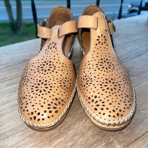 SPRING STEP AIRY WOMEN SANDALS  SZ USA Size 7M (butter soft) - Picture 3 of 11